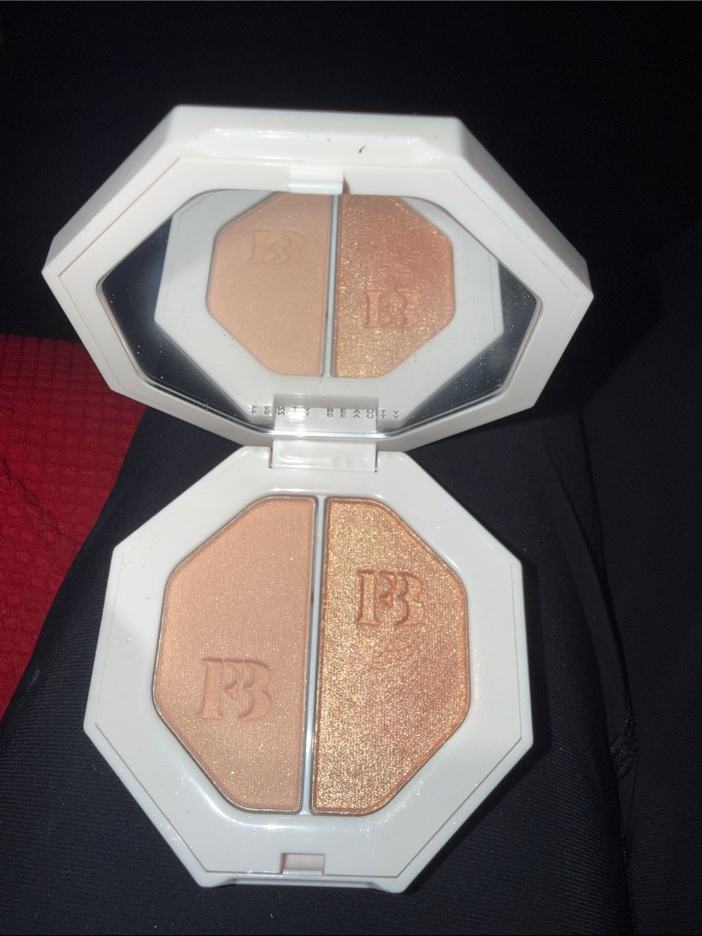 Fenty Beauty Peach & Shimmering Peach-Gold Highlighter Duo